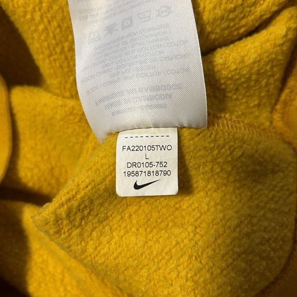 Nike Fleece Yellow Ochre/University Red Pullover Hoodie Sweatshirt - DR0105-752 - Picture 7 of 8